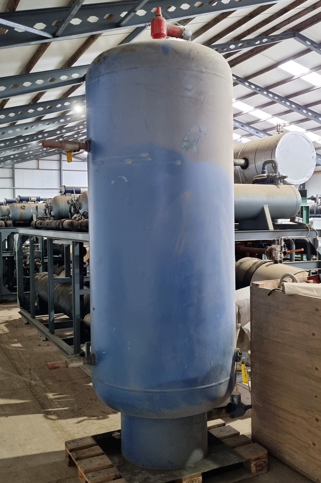 Used liquid receiver with a content of 1600 Liter HOS BV